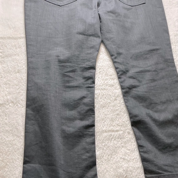 Black Straight Jeans with Comfortable Denim - Picture 4 of 5